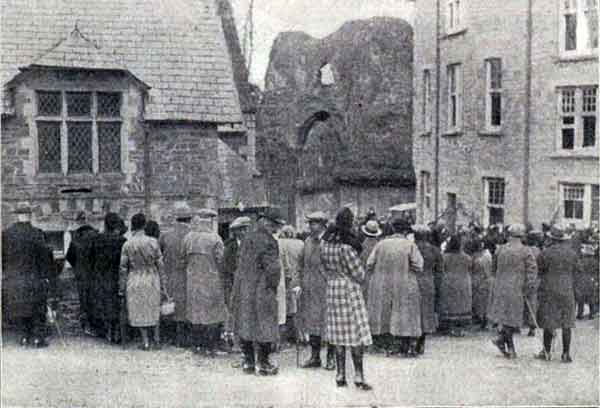 anni-hearns-police-court-hearing-at-launceston-townhall-february-1931