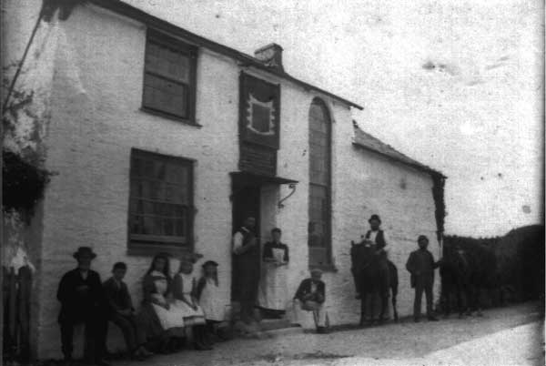 The Bennetts Arms, Lawhitton in 1900. 
