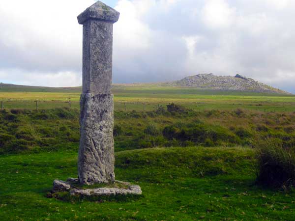 charlotte-dymond-memorial-at-the-foot-of-rought-tor