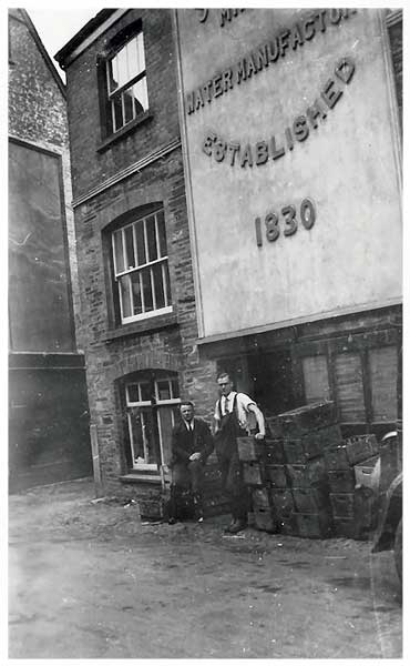 eyres-water-factory-in-castle-dyke-with-tom-hicks