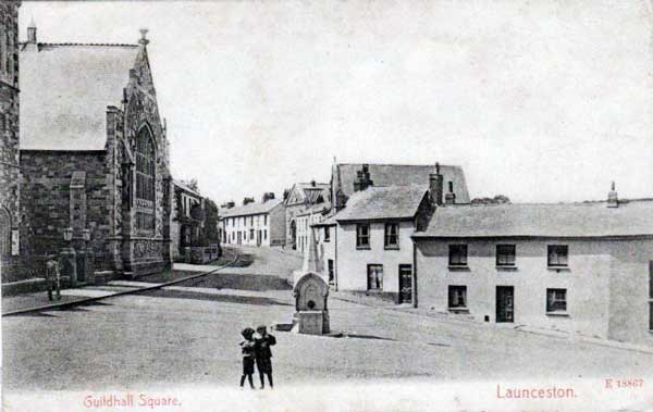 guildhall-squarephoto-courtesy-of-ray-boyd