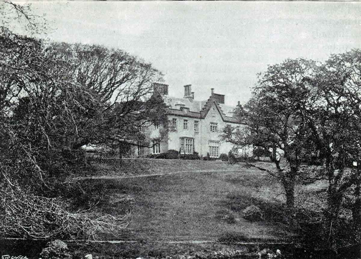 Trebursye House