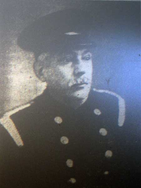 william-thomas-mills-in-his-fire-brigade-uniform-on-his-retirement-in-1933