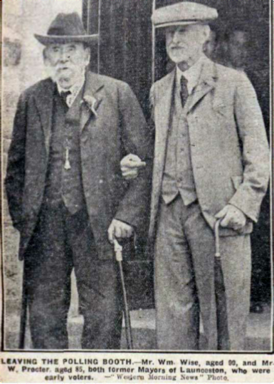 William Wise with William Procter after casting their votes in the 1932 North Cornwall by-election.