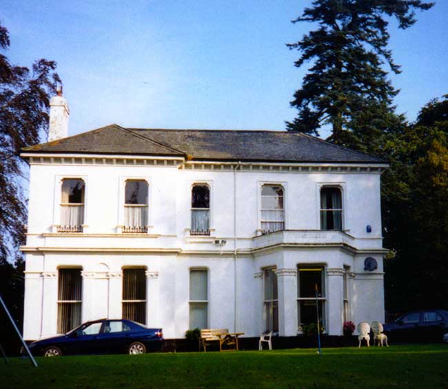 Manaton House, Dunheved Road, Launceston