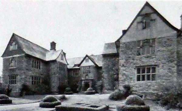 Sydenham House in 1977. Eastern Elevation