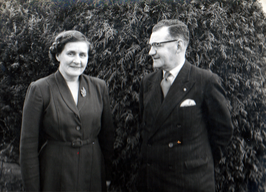 Gwendoline and Cecil Robins in 1955