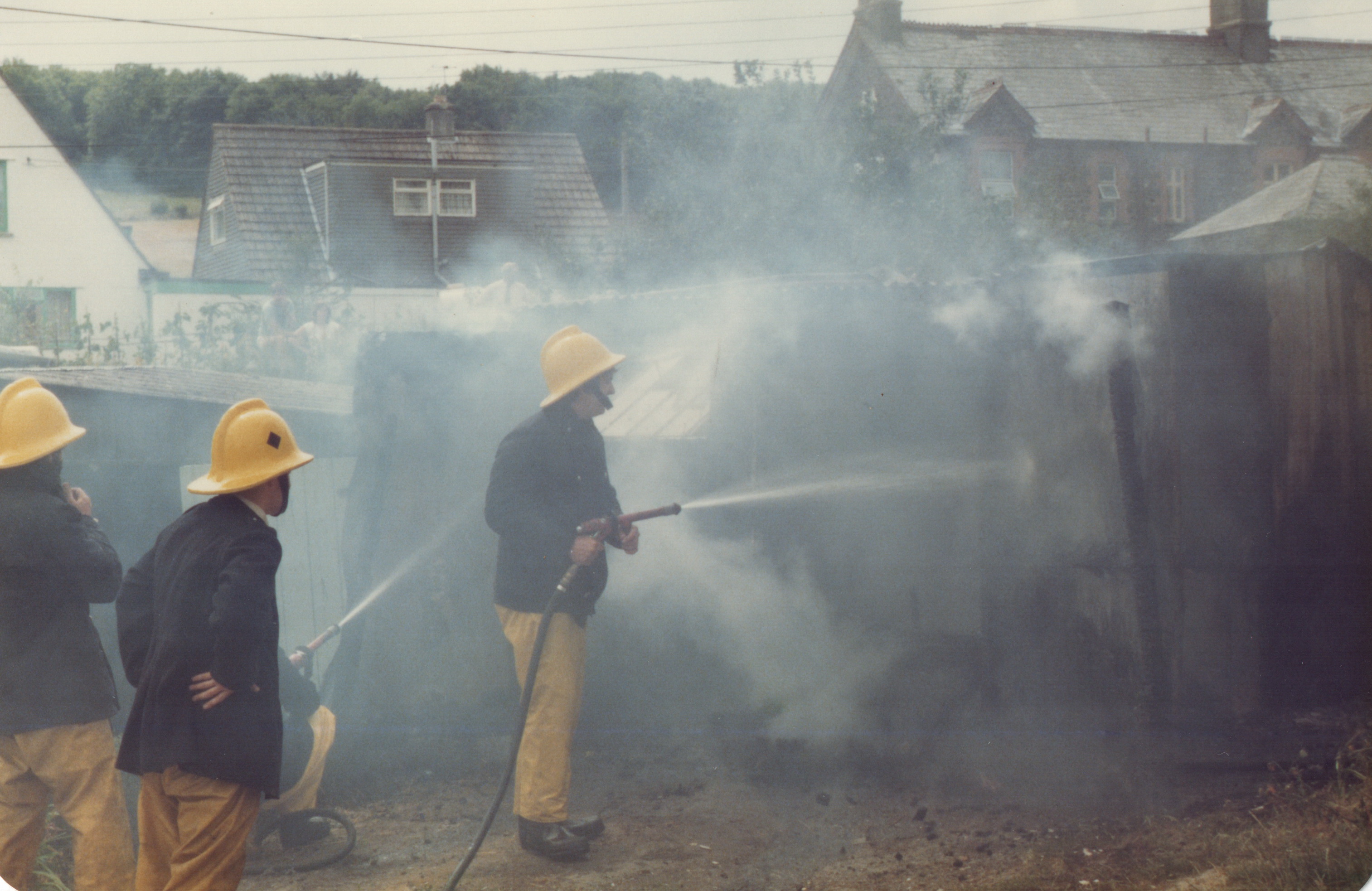 Lifton Fire August 16th, 1983. Photo's courtesy of Gary Chapman.