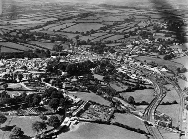 Aerial of Launceston from 1928.