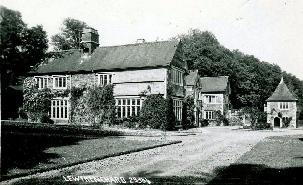 Lewtrenchard Manor