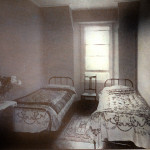 Dunheved College borders bedroom.