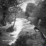 Lifton Weir in the 1930's. Photo courtesy of Gary Lashbrook.