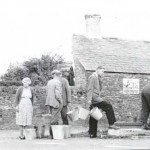 A queue for water at the South Petherwin Pump. A queue for water at the South Petherwin Pump.