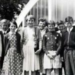Tregadillet school trip 1957 Plymouth Hoe - Edward Aze, Elaine Aze, Ann Yole, Geraldine Prout, Jean Dingle, Roger Prout, Dabina Taylor abd Doug Panell. Photo coutrtesy of Jill Thomas.